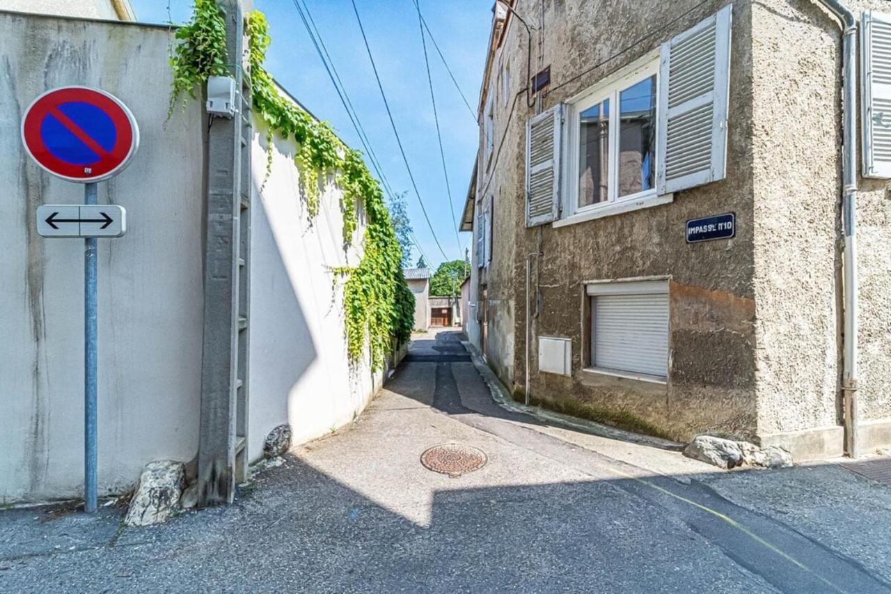 Quiet & Comfortable Studio Near Lyon Sainte-Foy-lès-Lyon Eksteriør billede